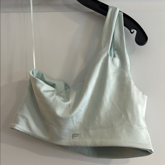 Fabletics One-Shouldered Sports bra - Picture 2 of 4